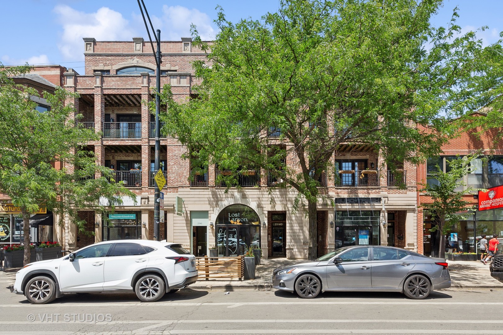 2136 W DIVISION Street Unit: 3