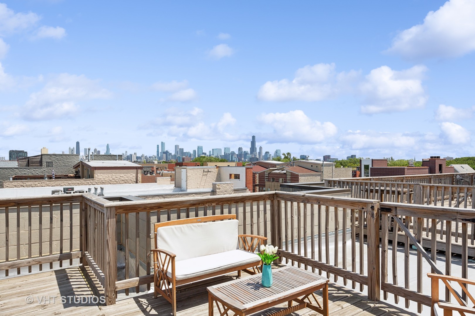2136 W DIVISION Street Unit: 3