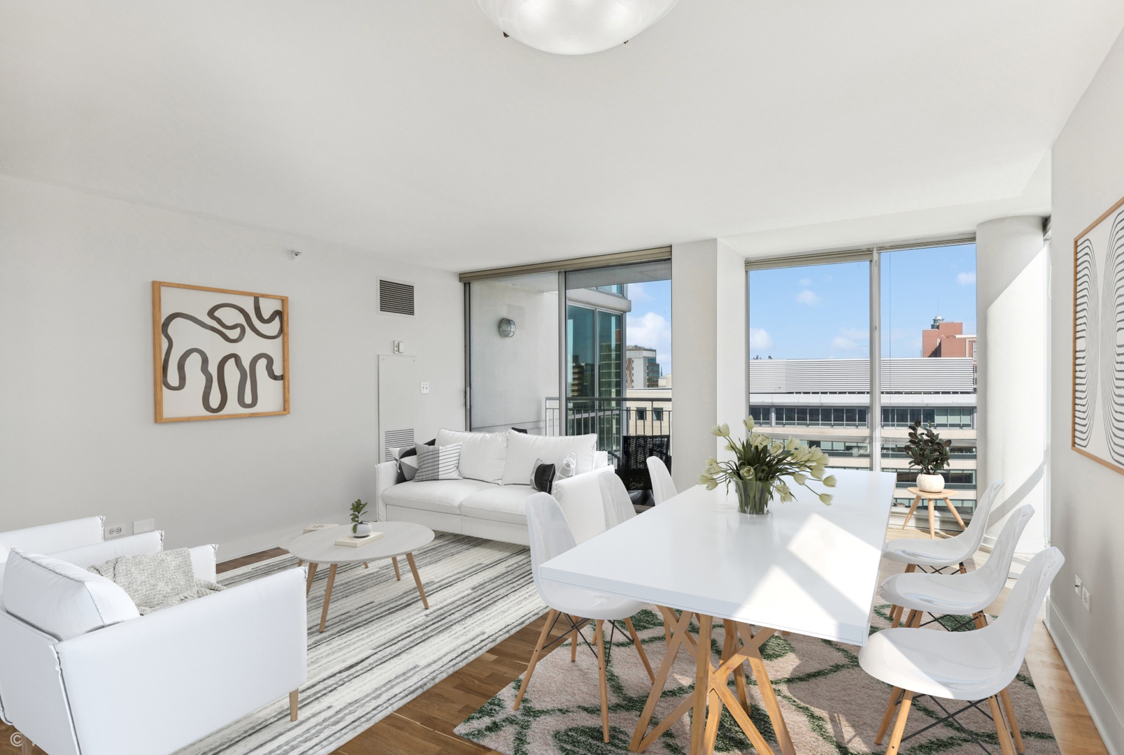 1640 Maple Avenue Unit: 906