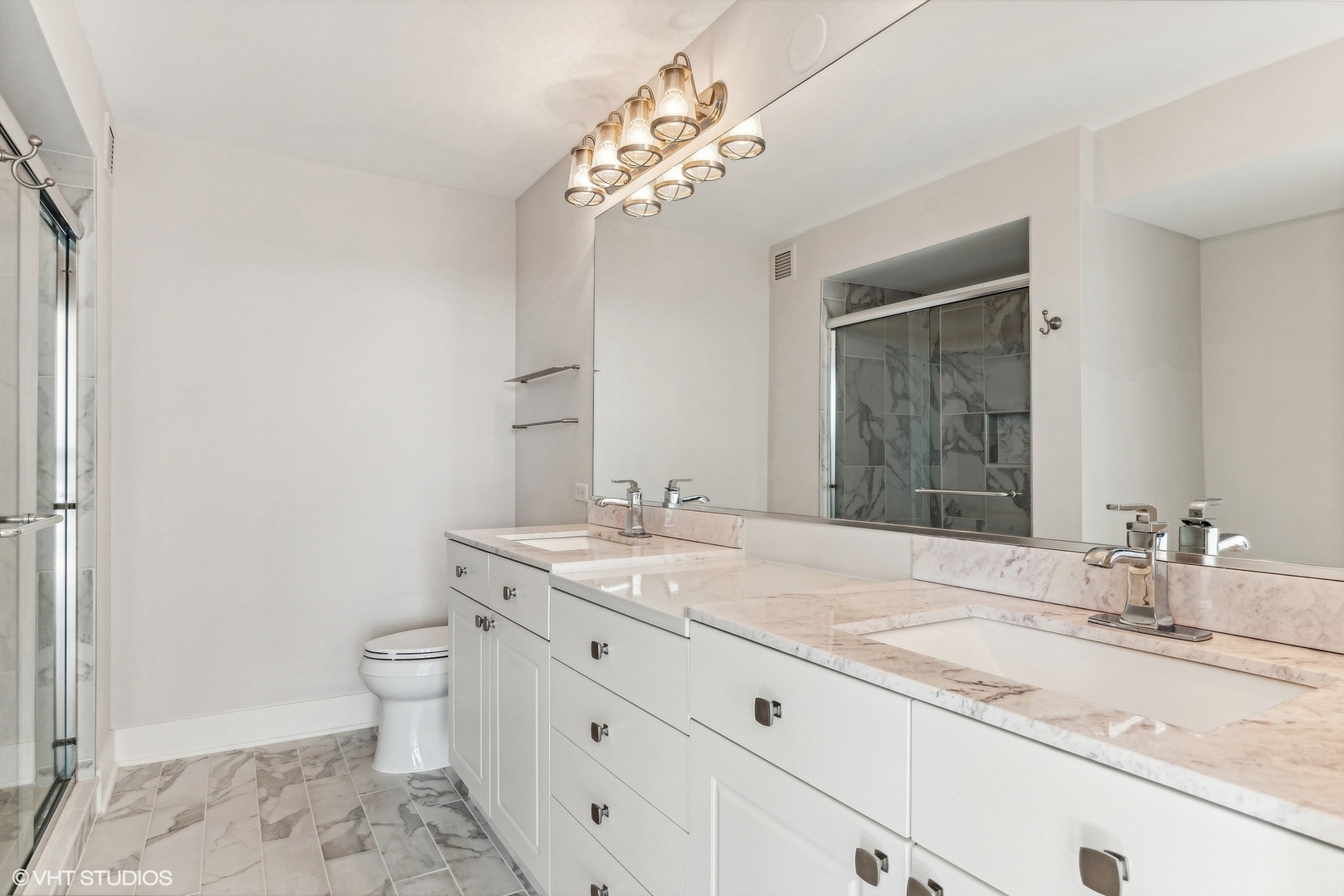 1640 Maple Avenue Unit: 906