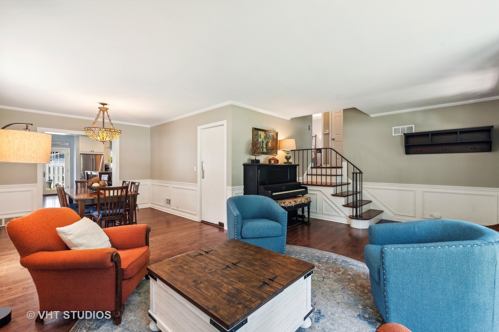 35 Williamsburg Lane