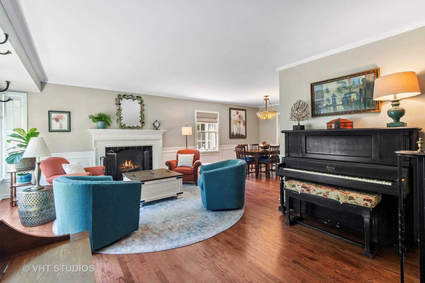 35 Williamsburg Lane