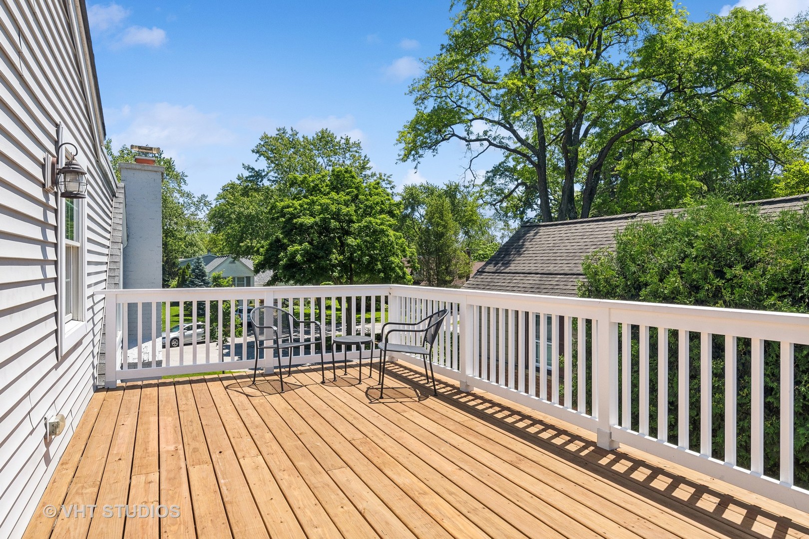 35 Williamsburg Lane
