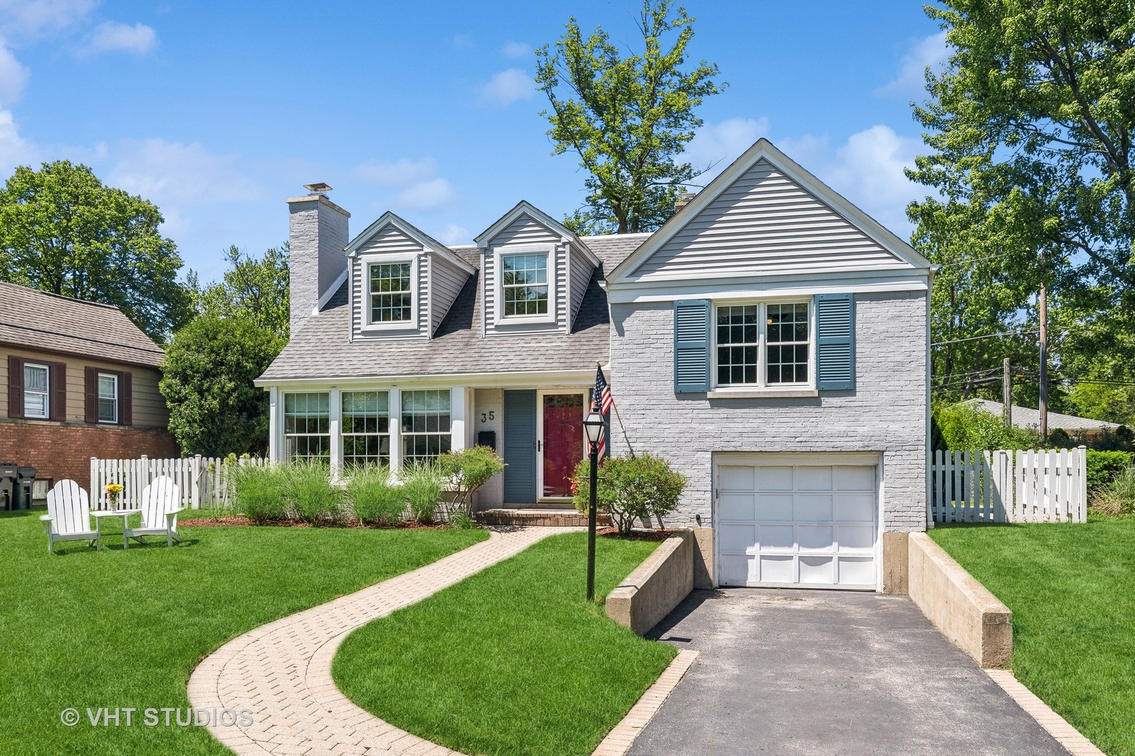 35 Williamsburg Lane