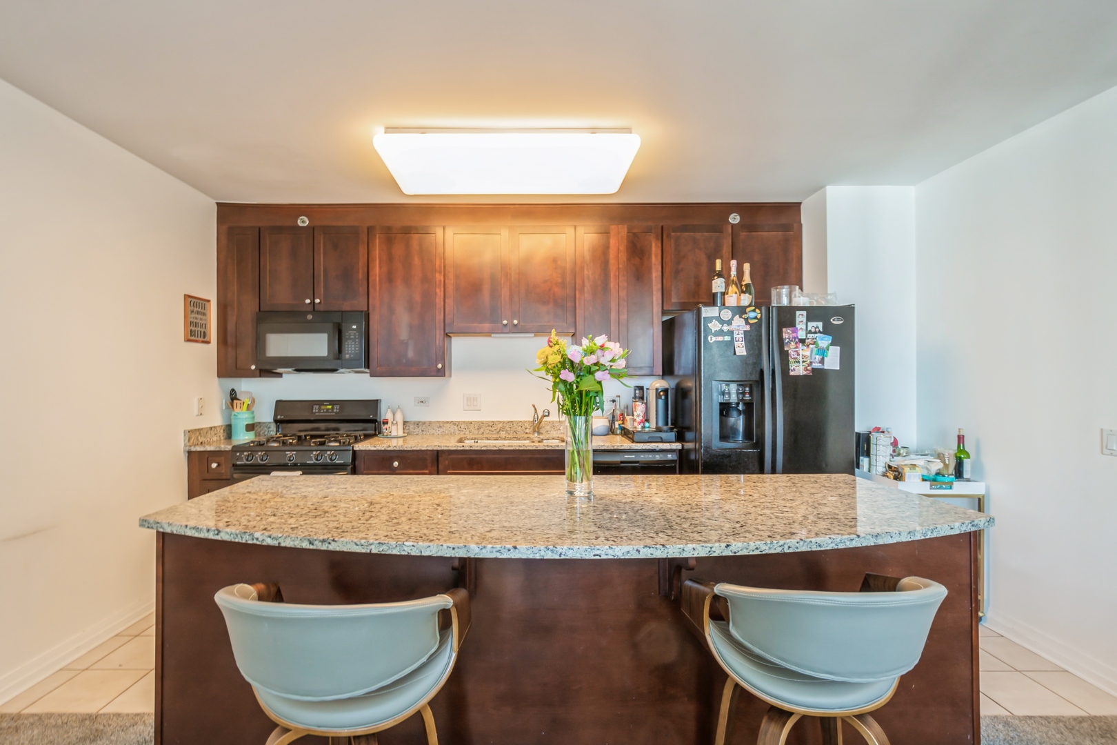 33 W ONTARIO Street Unit: 20I