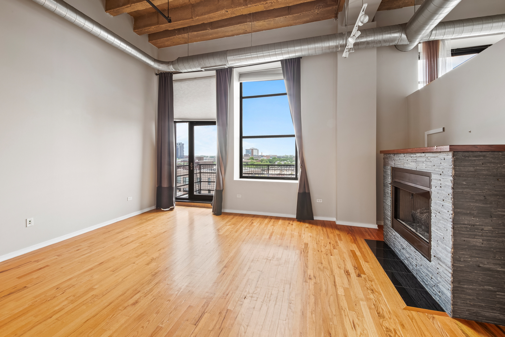 1645 W Ogden Avenue Unit: 617