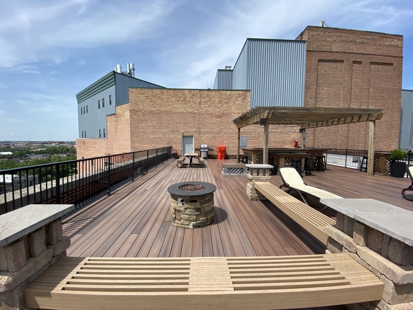 1645 W Ogden Avenue Unit: 617