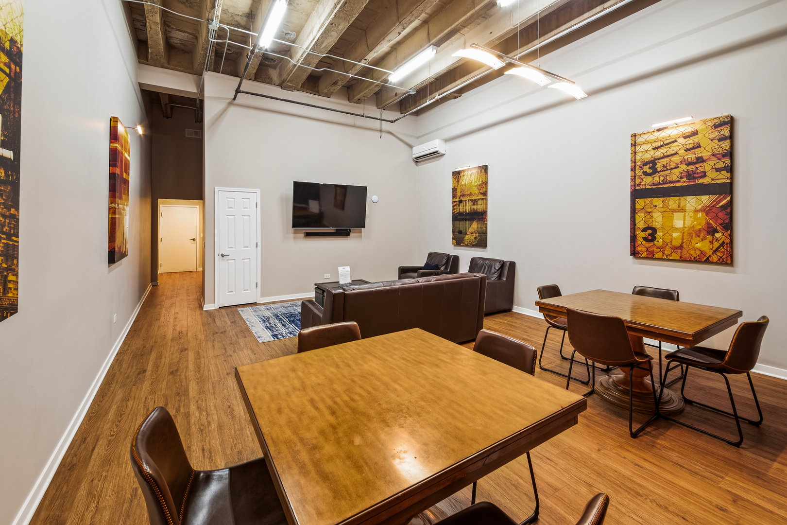 1645 W Ogden Avenue Unit: 617