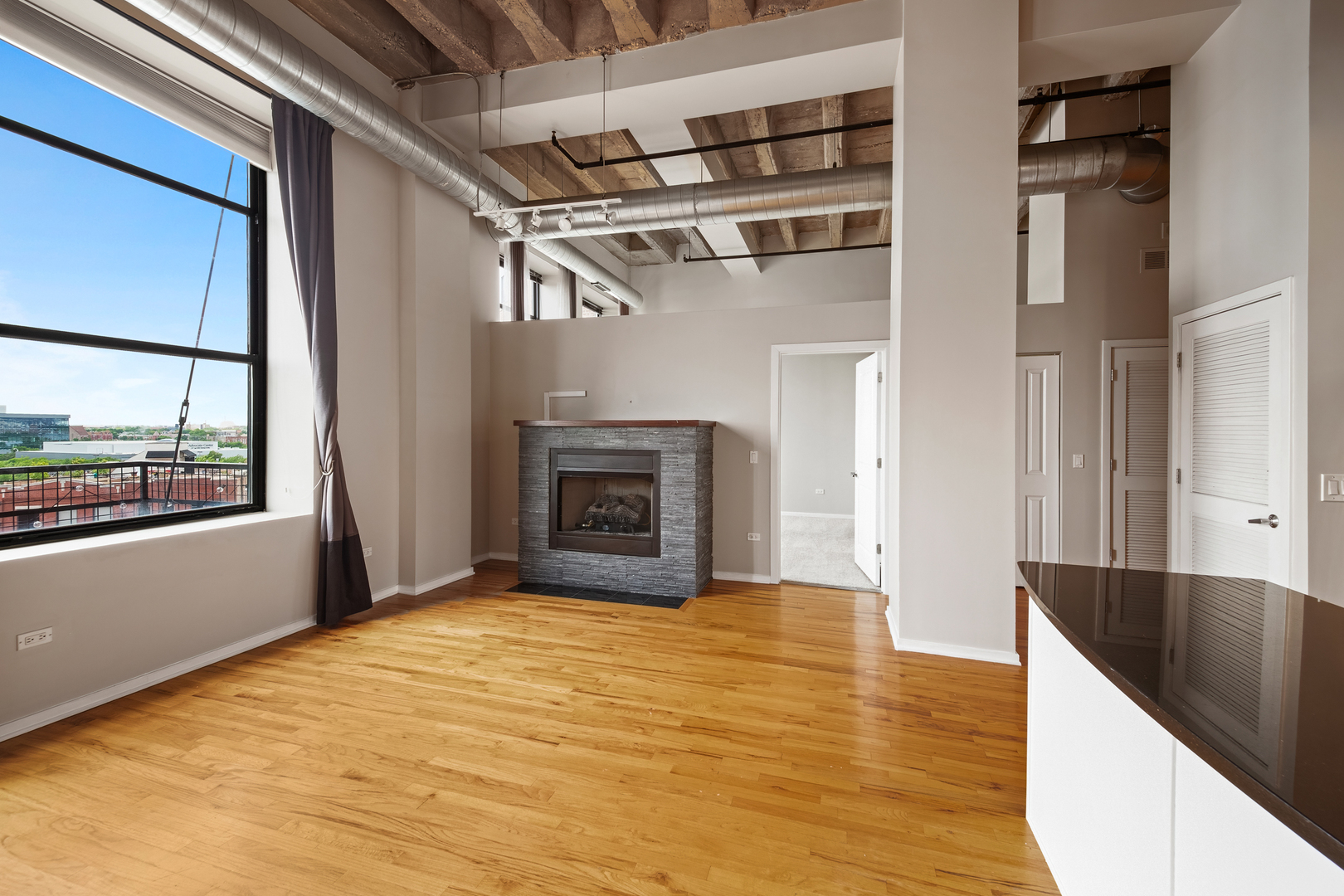1645 W Ogden Avenue Unit: 617