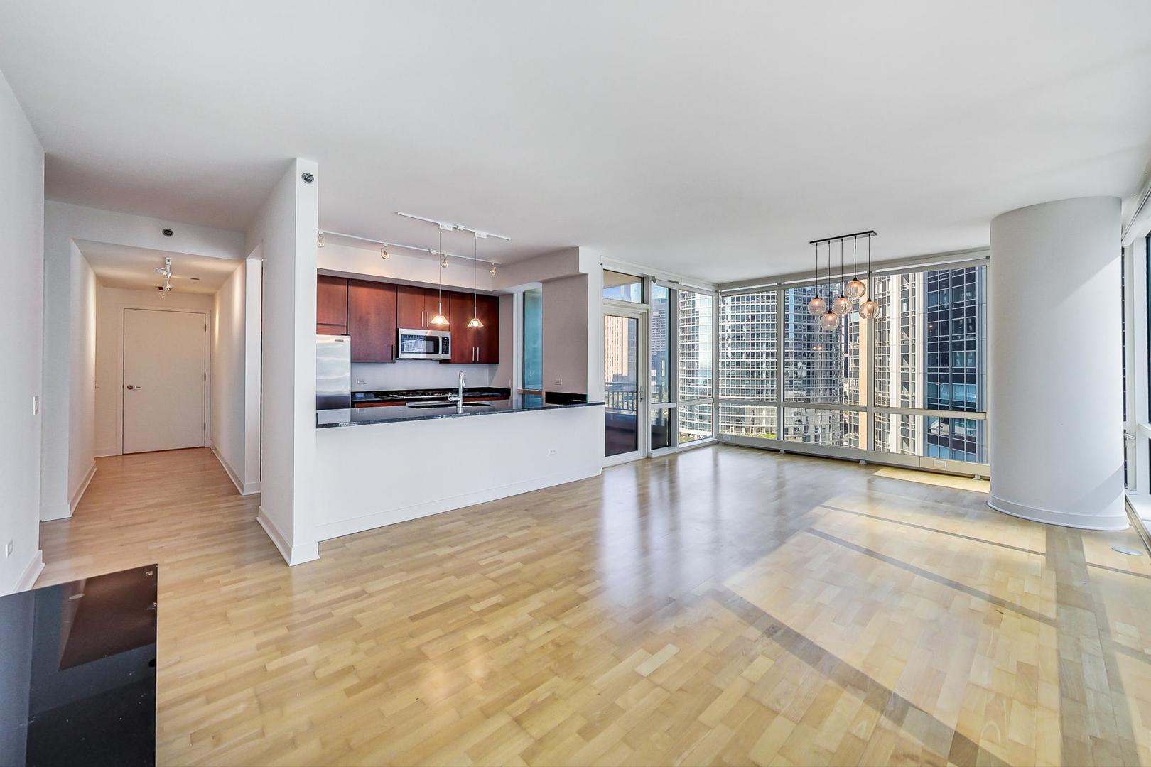 505 N MCCLURG Court Unit: 1506