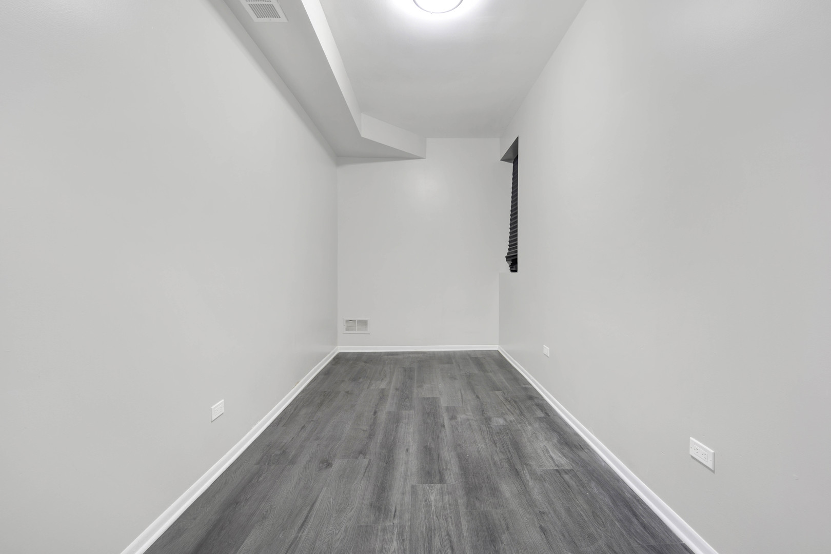 2253 W Belmont Avenue
