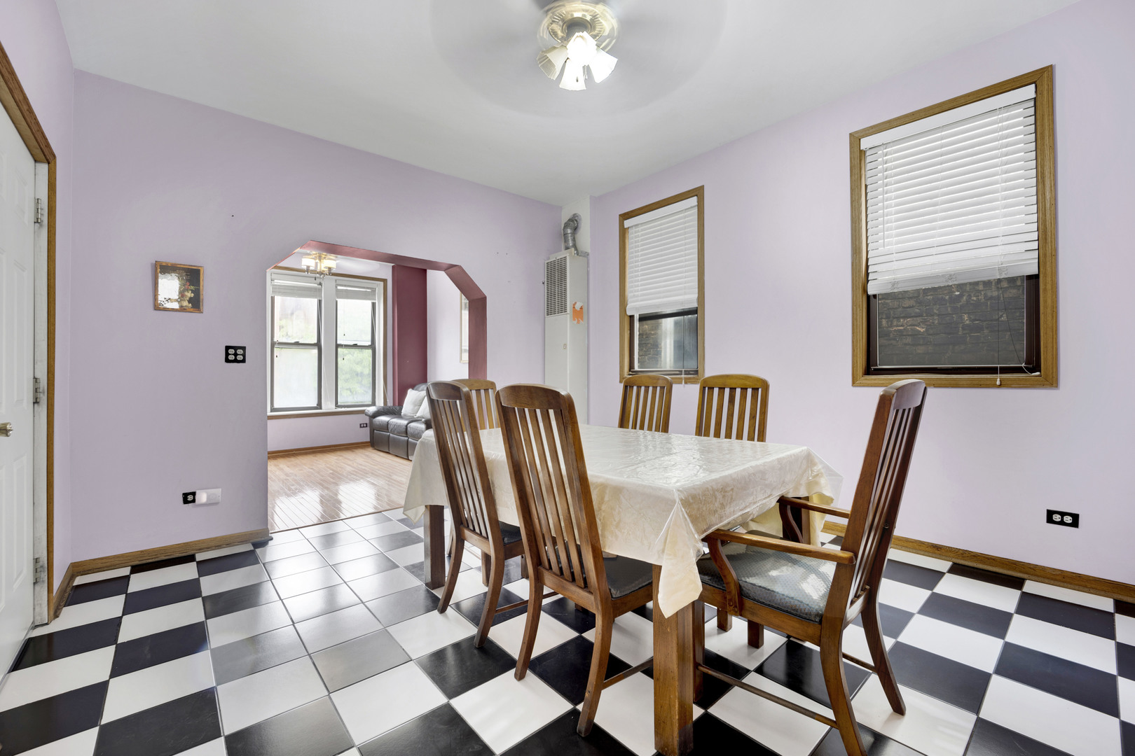 2253 W Belmont Avenue