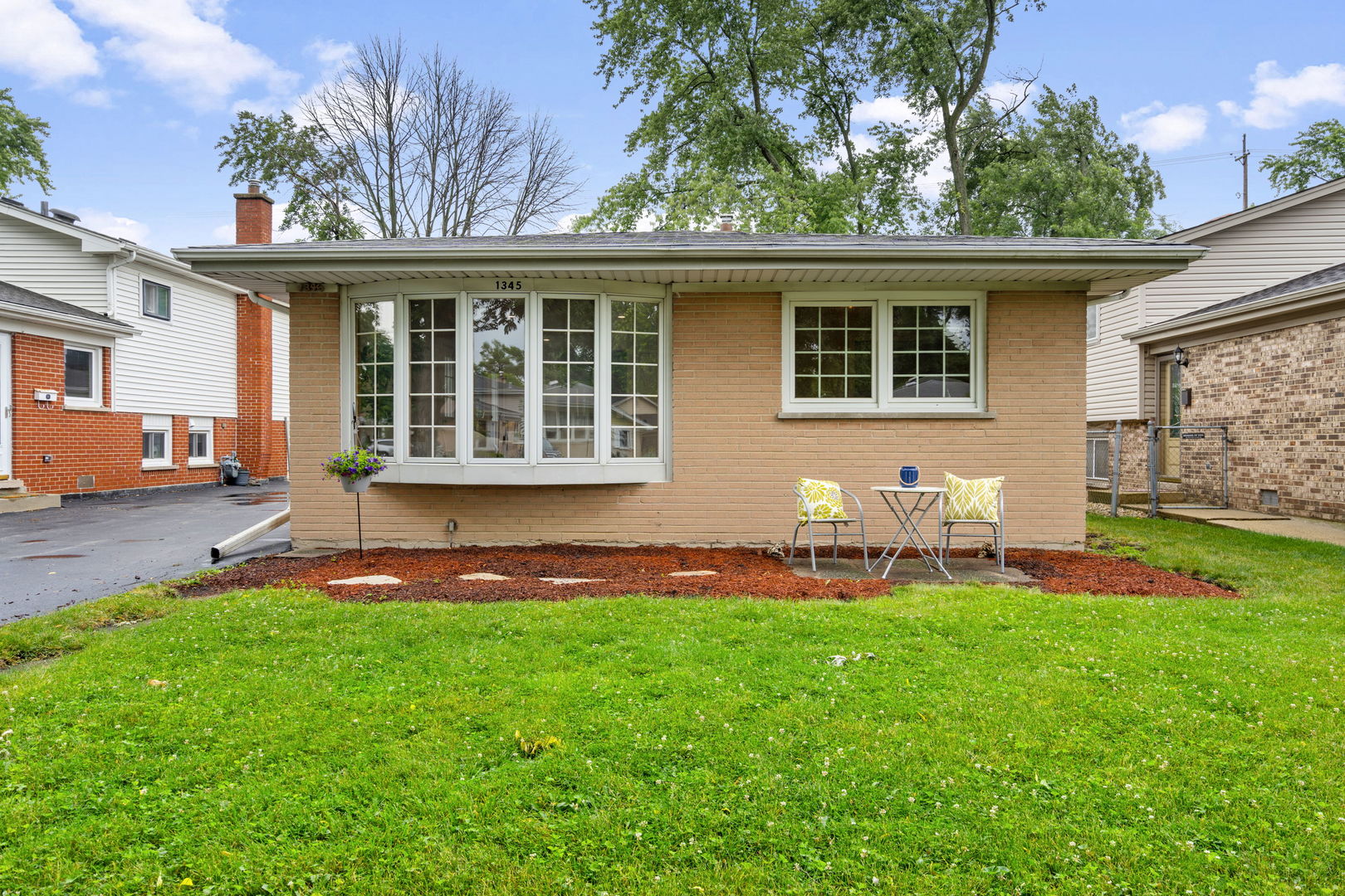 1345 S EVERGREEN Avenue