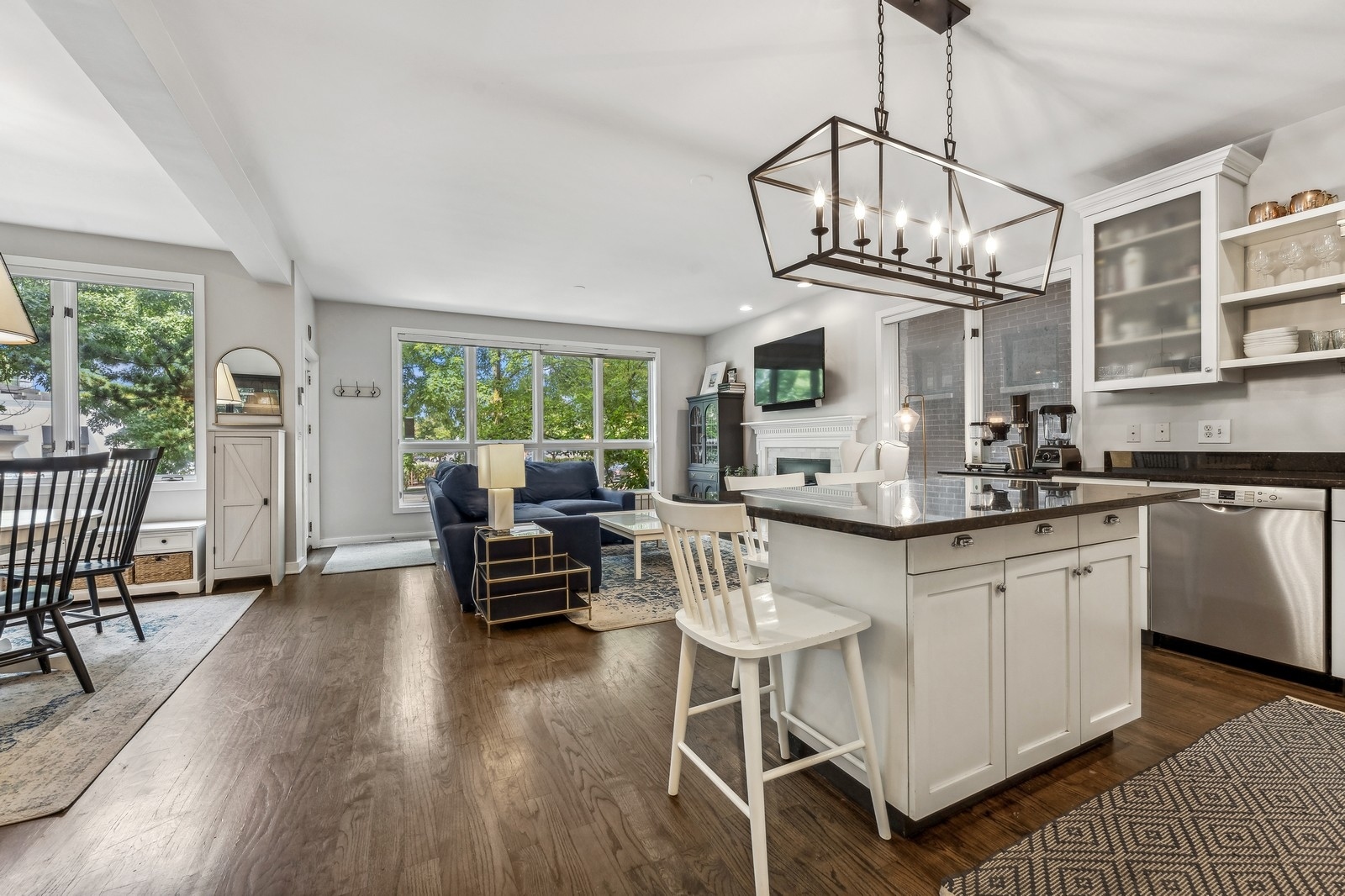 1707 N Sheffield Avenue Unit: 1