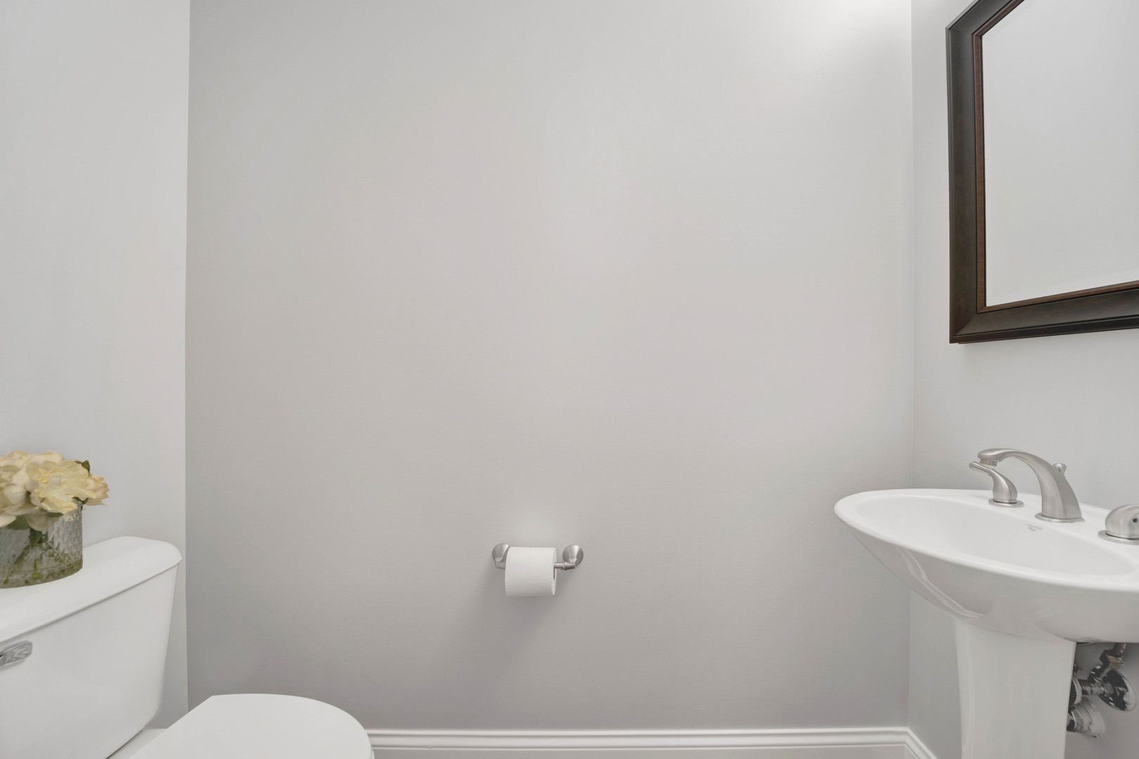 4544 N Seeley Avenue Unit: 2N