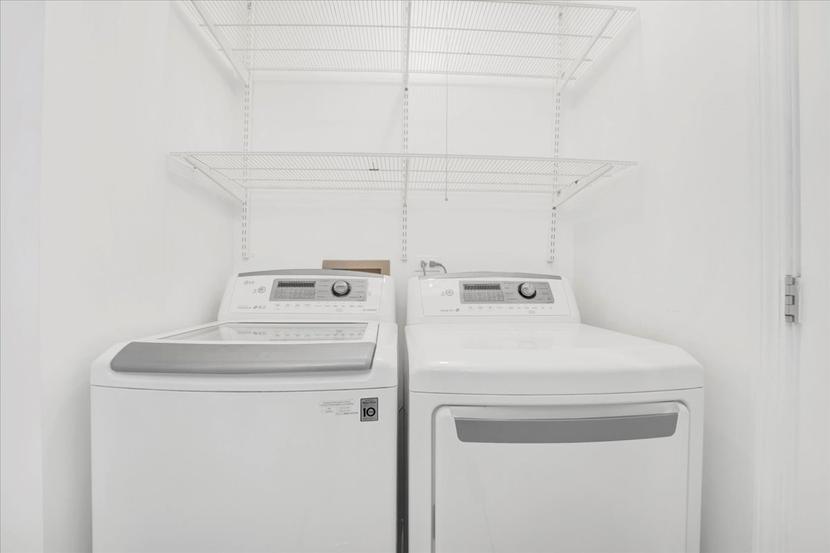 1315 S Plymouth Court Unit: J