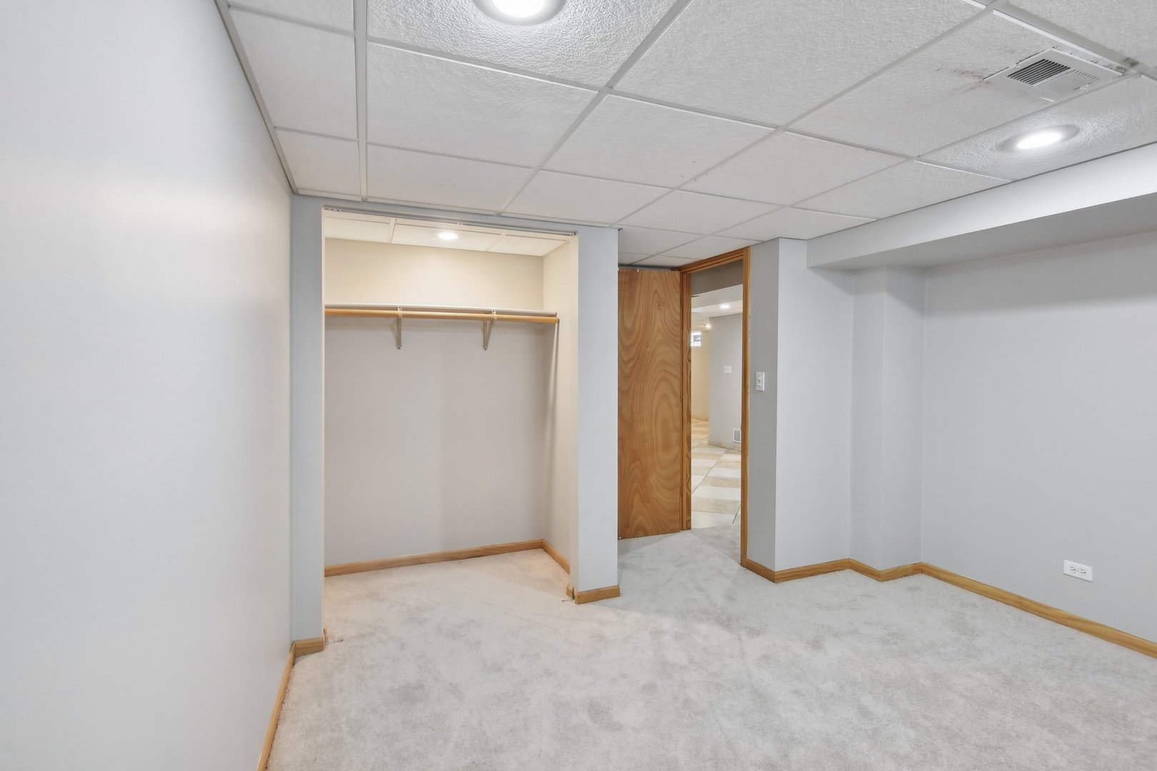 8553 W Saint Joseph Avenue