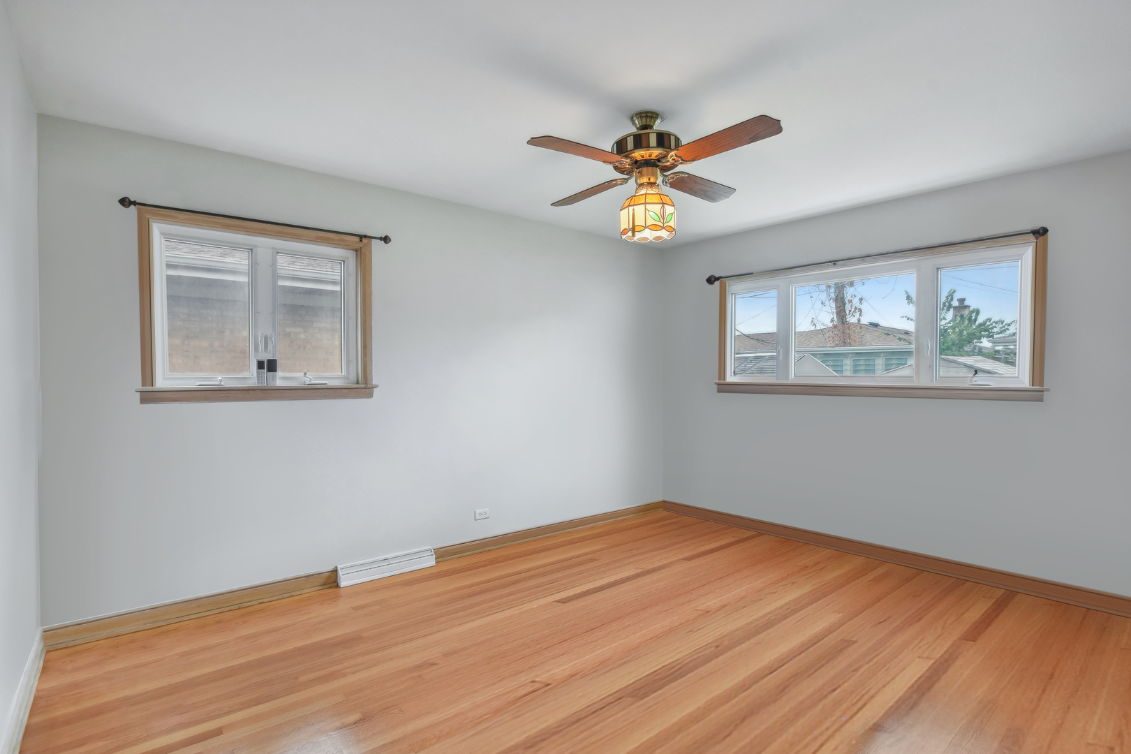 8553 W Saint Joseph Avenue