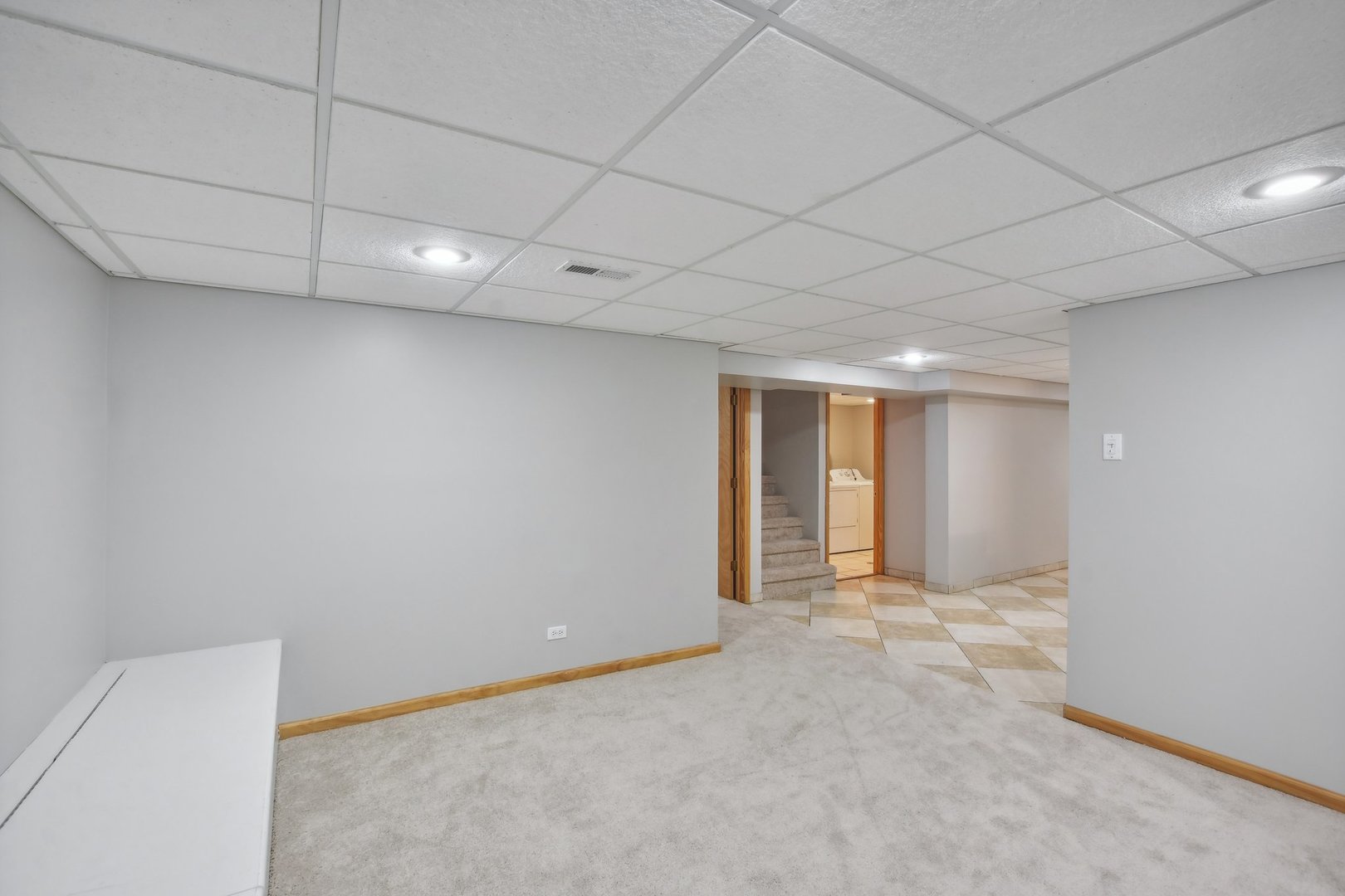 8553 W Saint Joseph Avenue