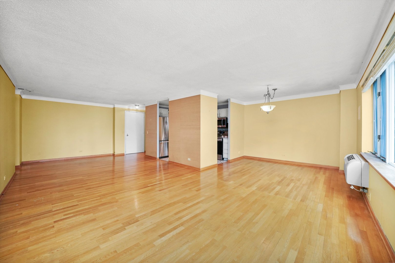 801 S Plymouth Court Unit: 807