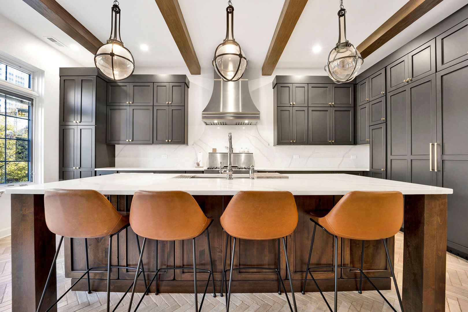 352 W Huron Street Unit: B