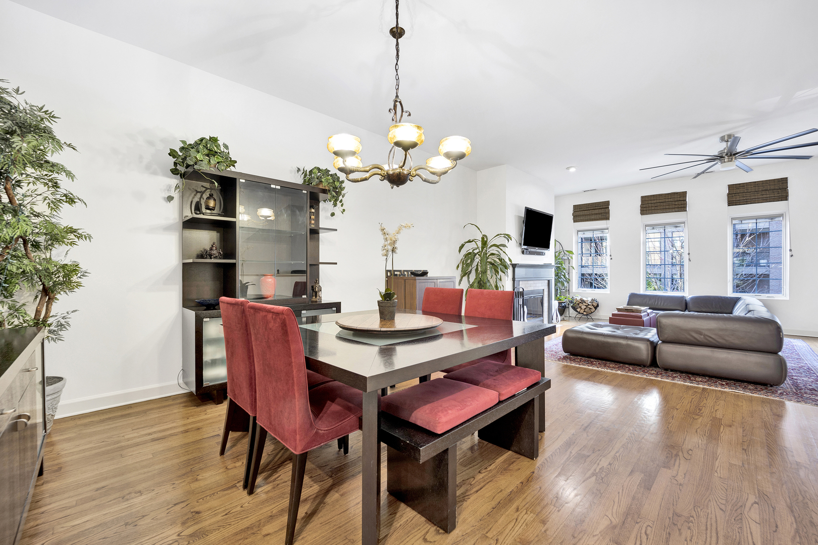 352 W Huron Street Unit: B