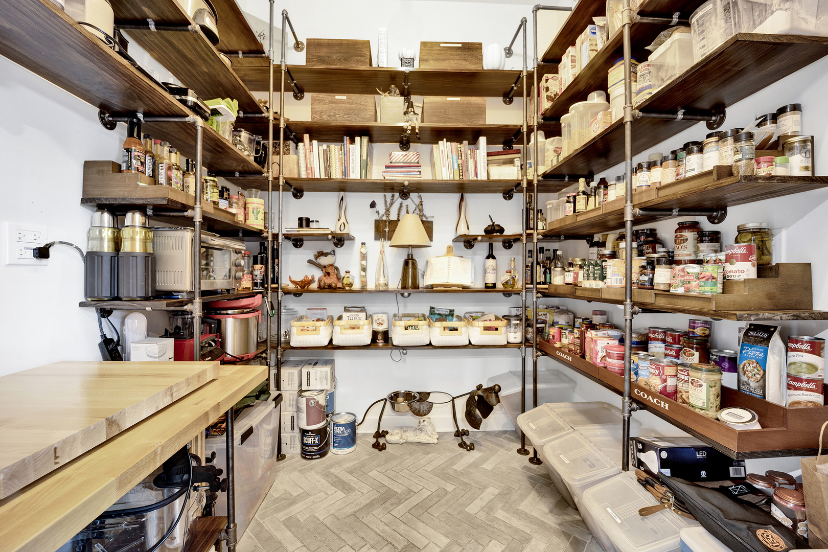 352 W Huron Street Unit: B