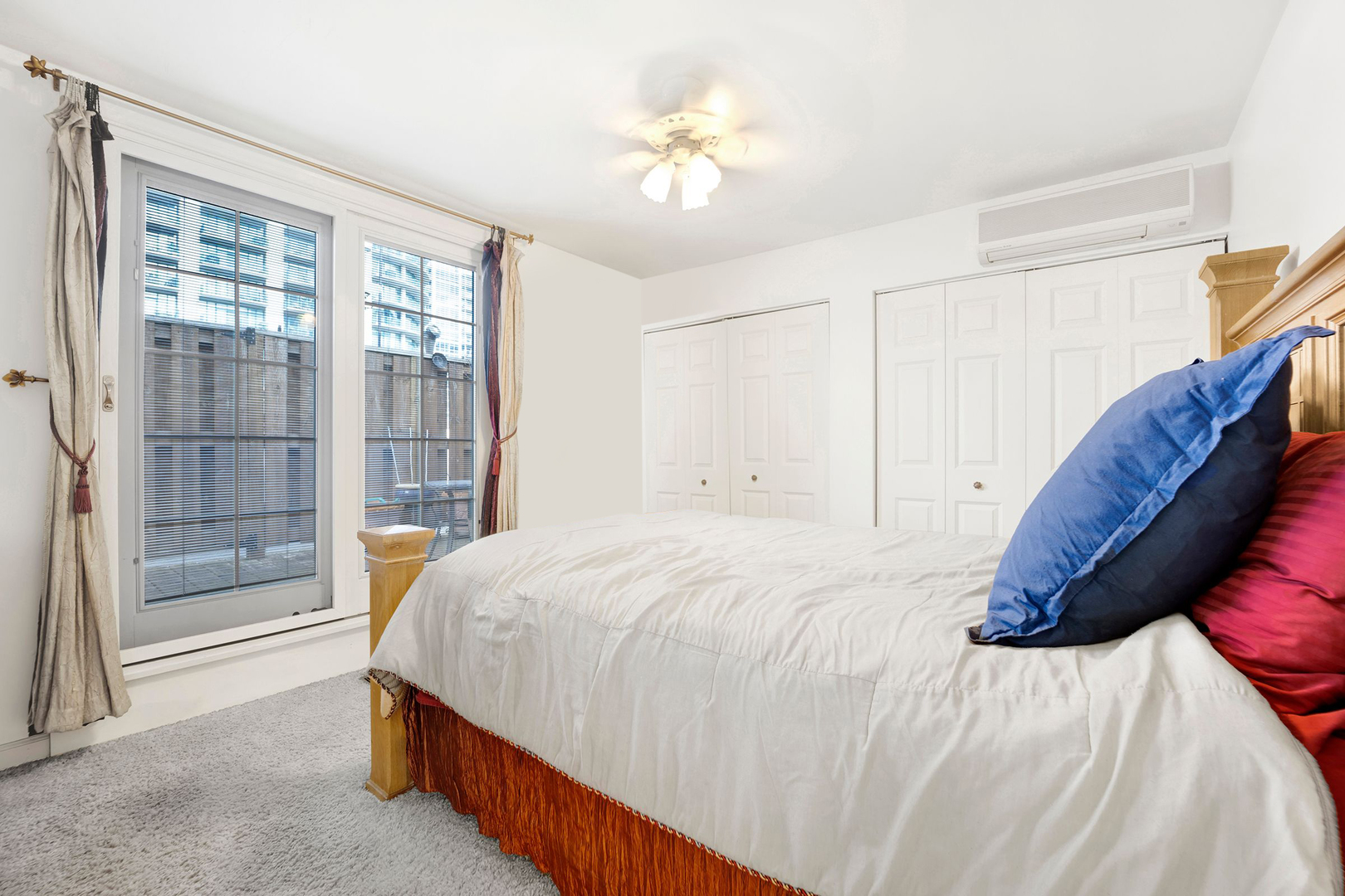 352 W Huron Street Unit: B
