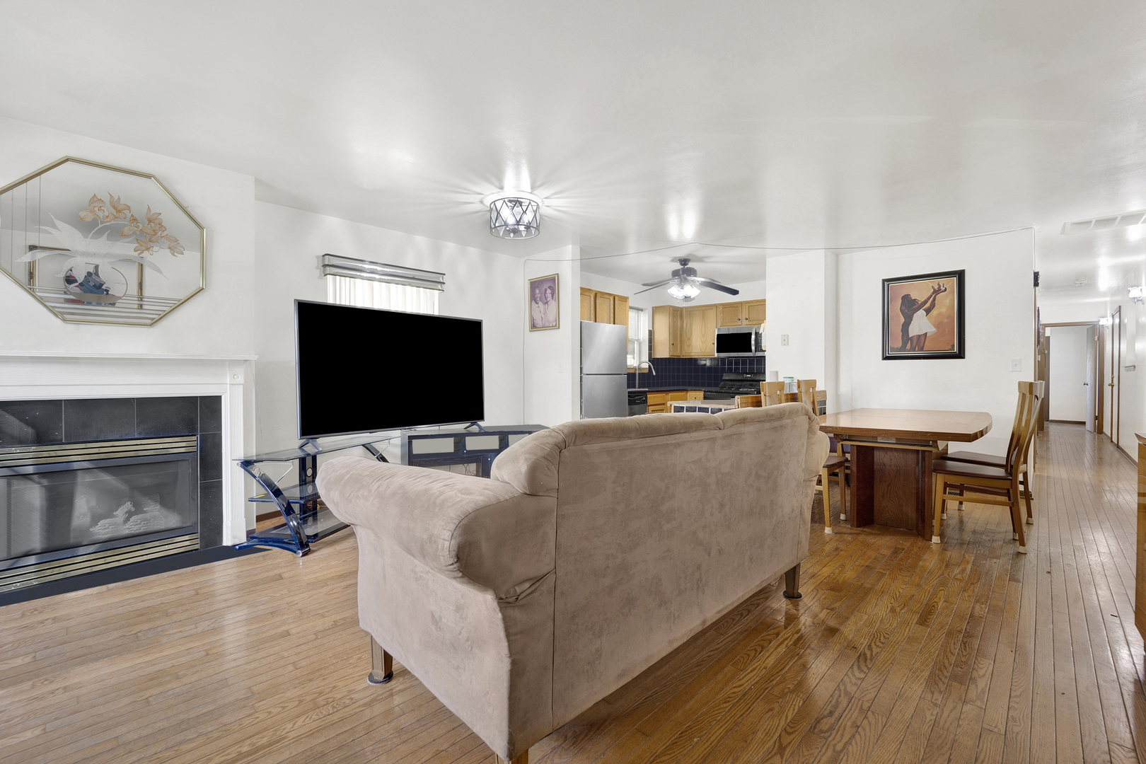 127 S Bell Avenue
