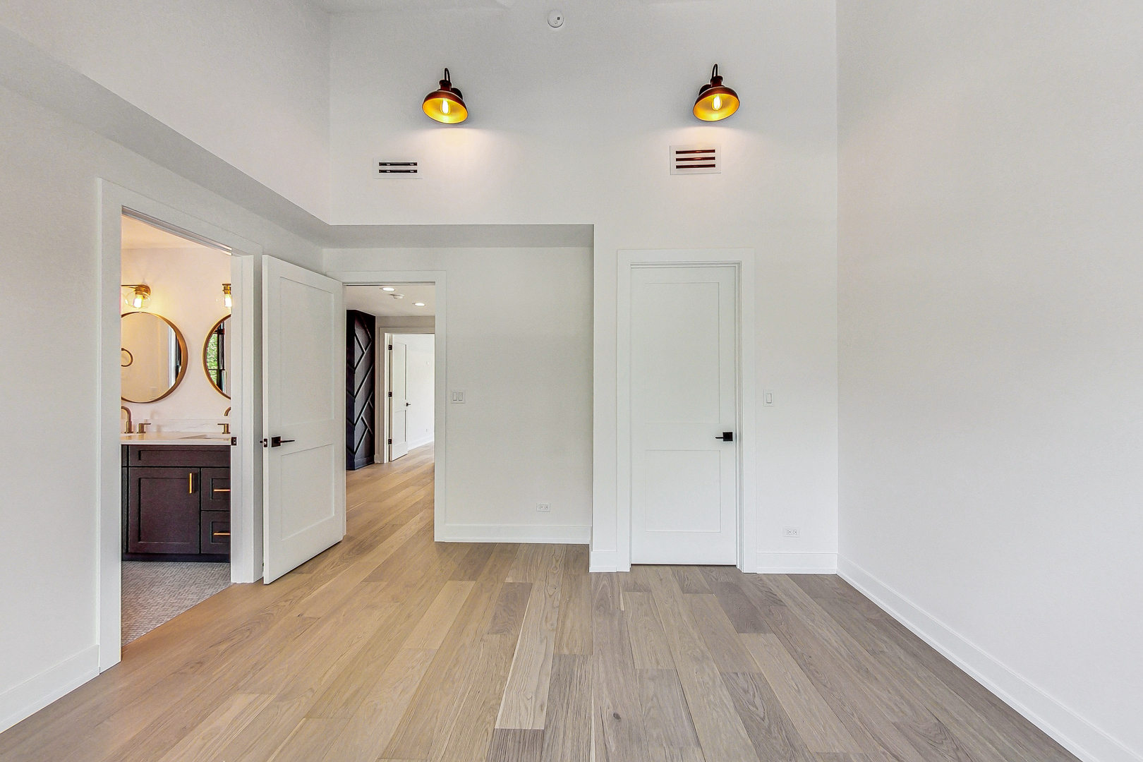 615 S Fern Avenue