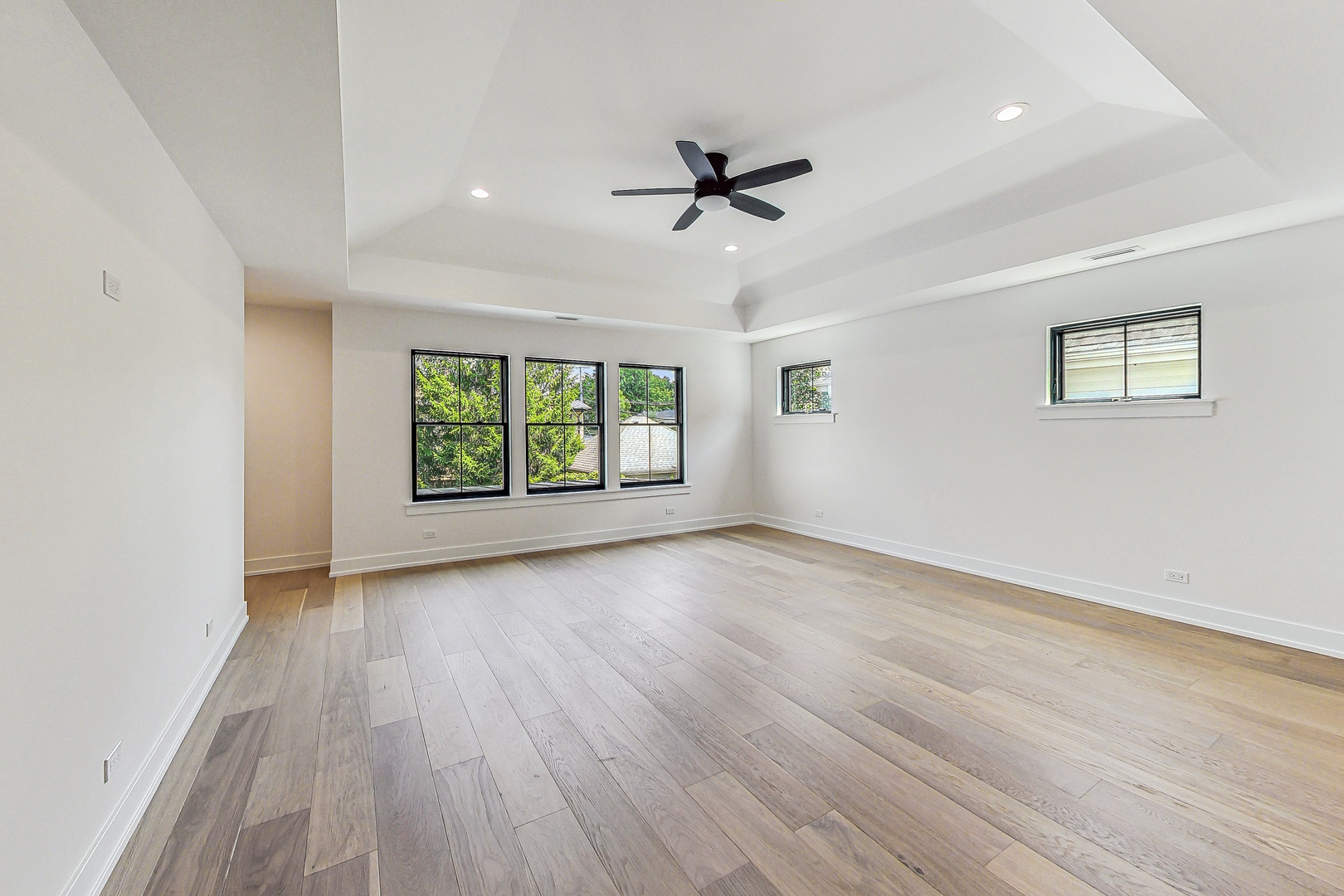 615 S Fern Avenue