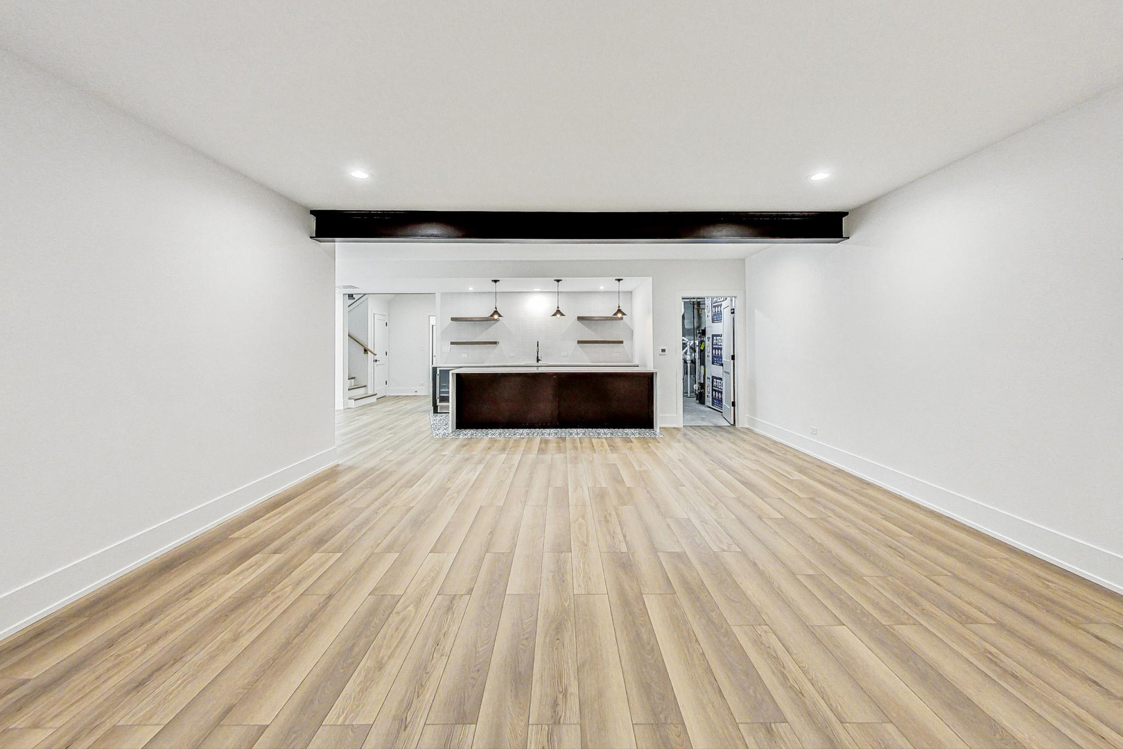 615 S Fern Avenue