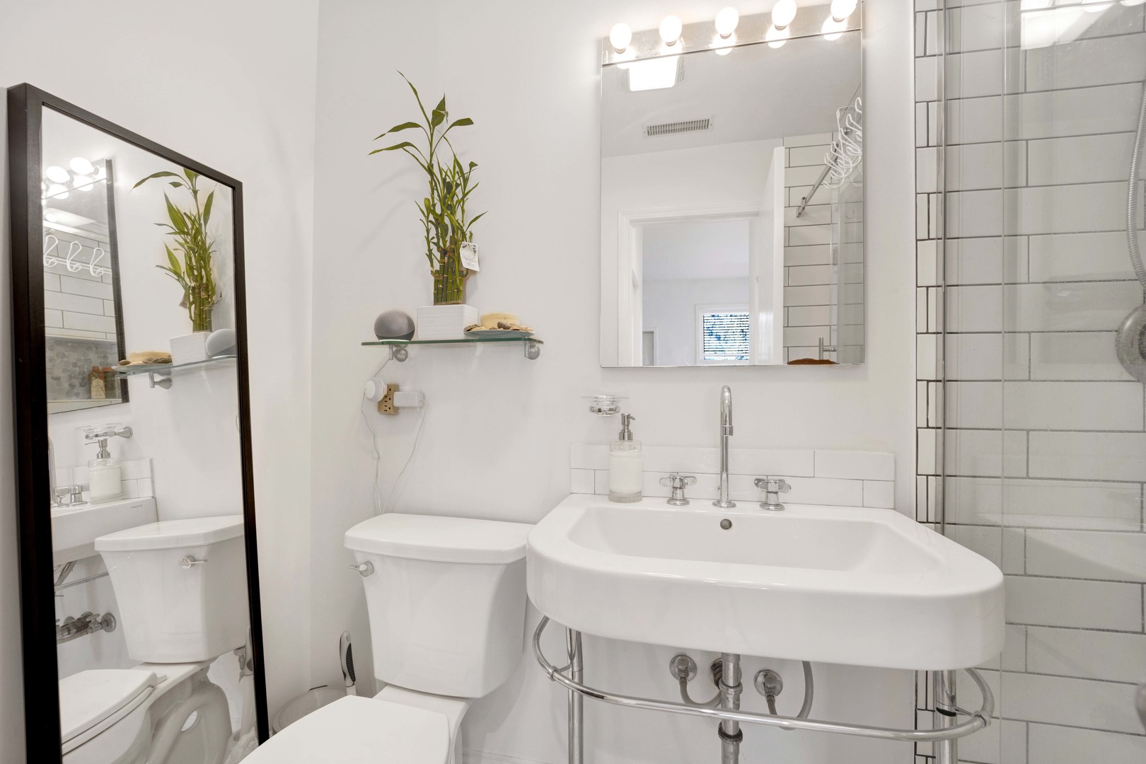 4619 N MAGNOLIA Avenue Unit: 3
