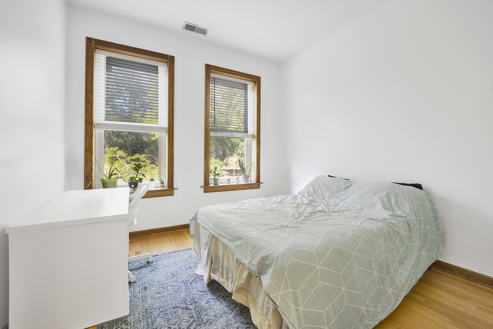 4619 N MAGNOLIA Avenue Unit: 3