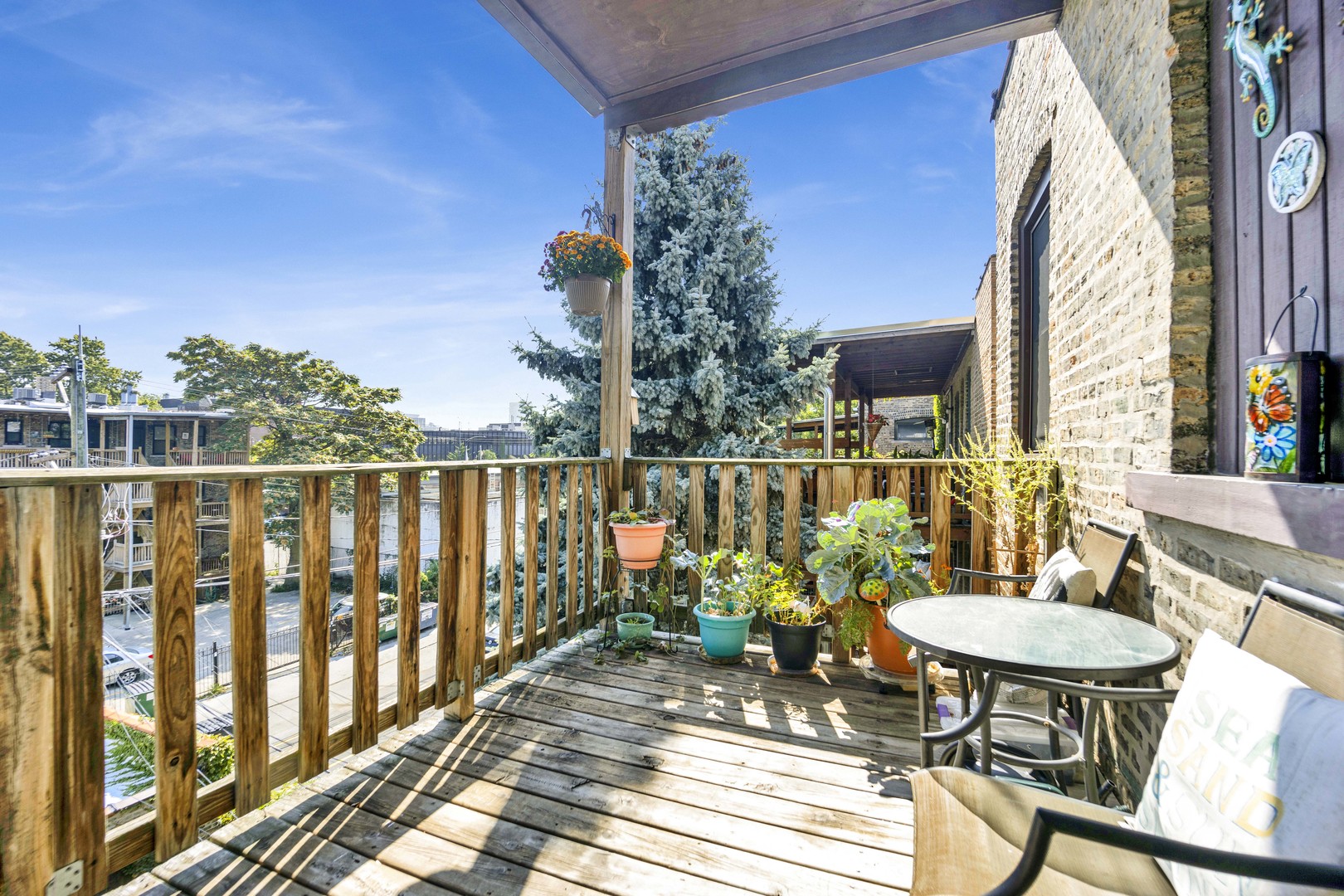 4619 N MAGNOLIA Avenue Unit: 3