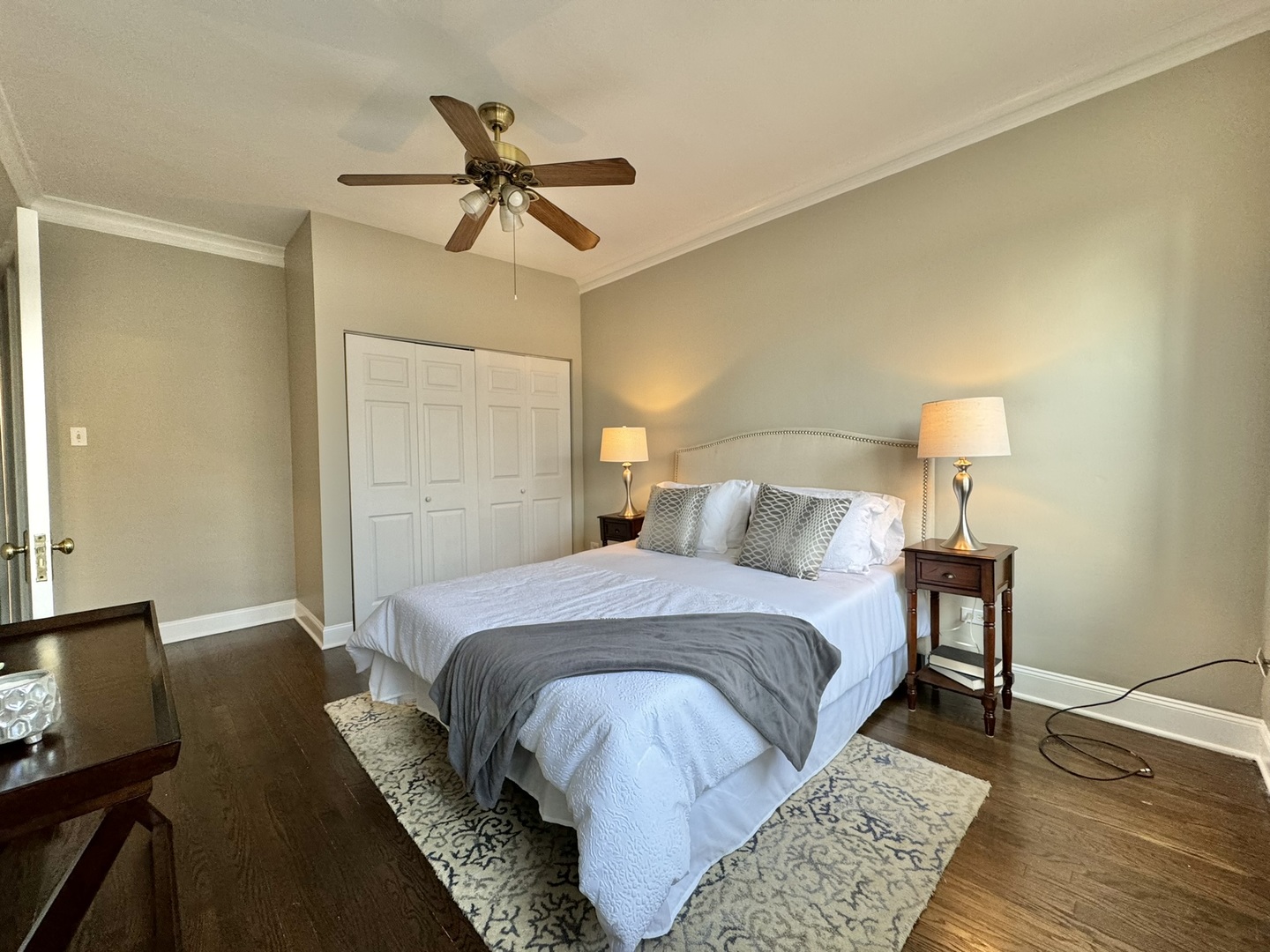 6446 N Claremont Avenue Unit: 3