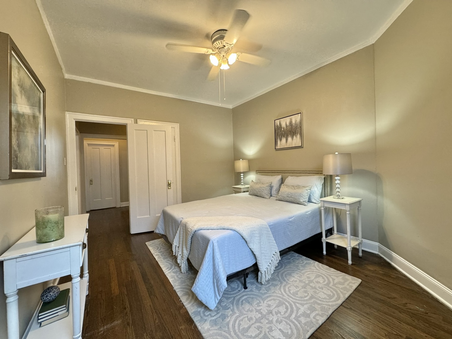 6446 N Claremont Avenue Unit: 3
