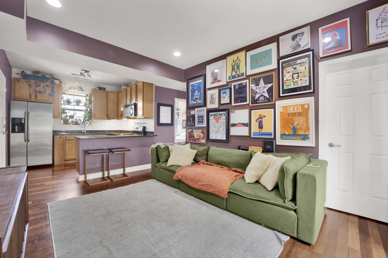 3516 N Hamlin Avenue Unit: 3