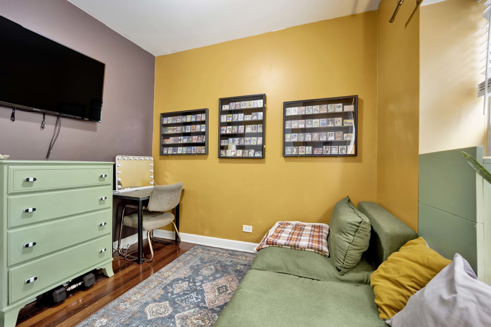 3516 N Hamlin Avenue Unit: 3