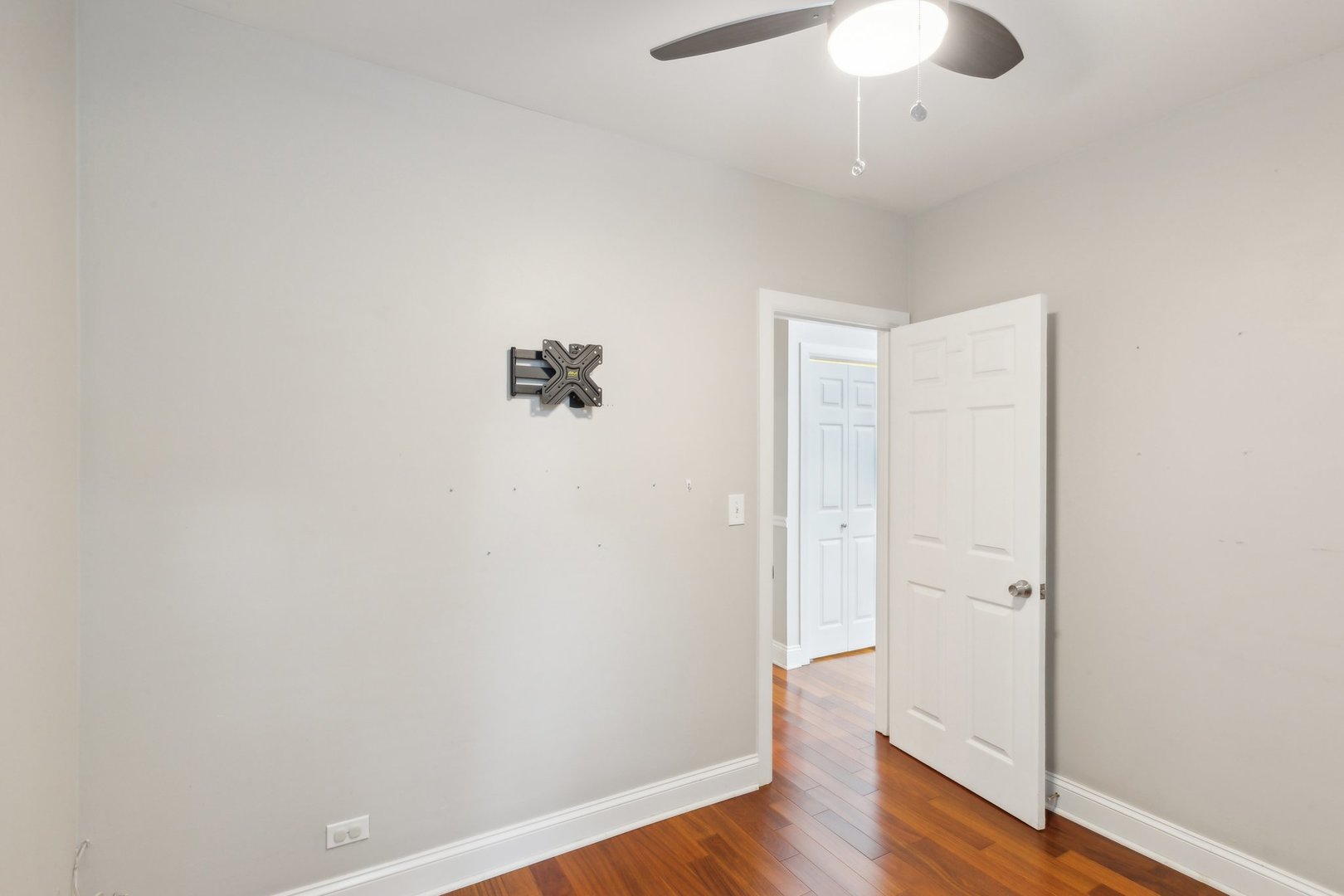 4121 N Sheridan Road Unit: GS