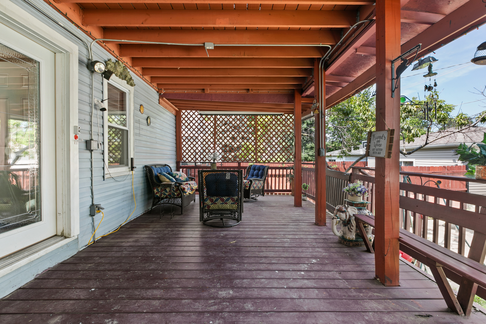 5048 W Addison Street