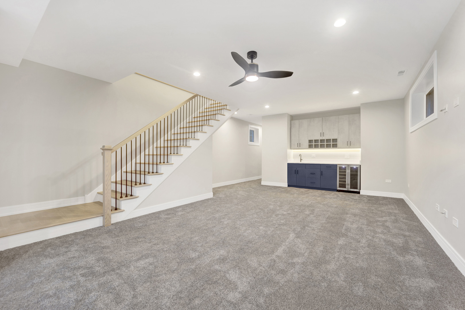 855 N Francisco Avenue Unit: 1