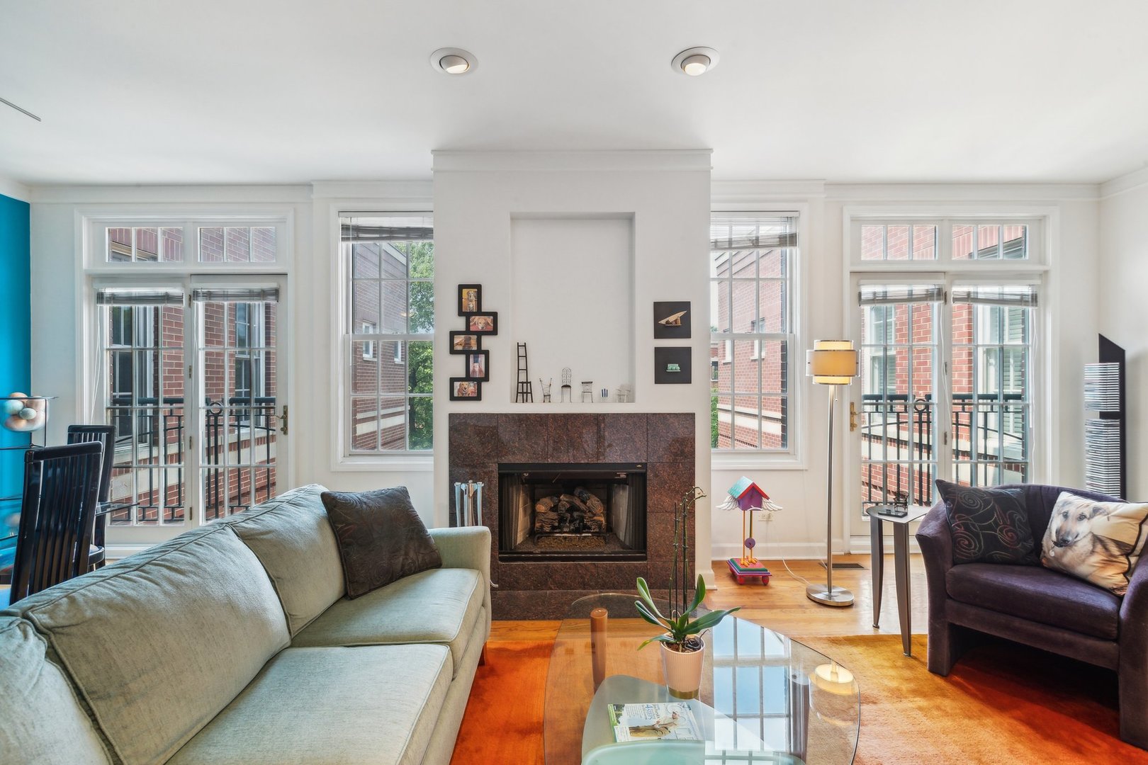 3845 N Ashland Avenue Unit: 4E