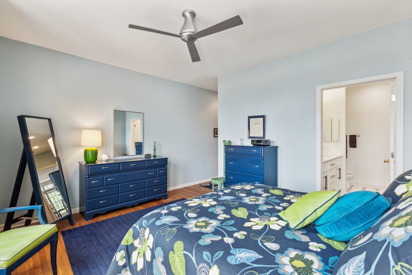 3845 N Ashland Avenue Unit: 4E