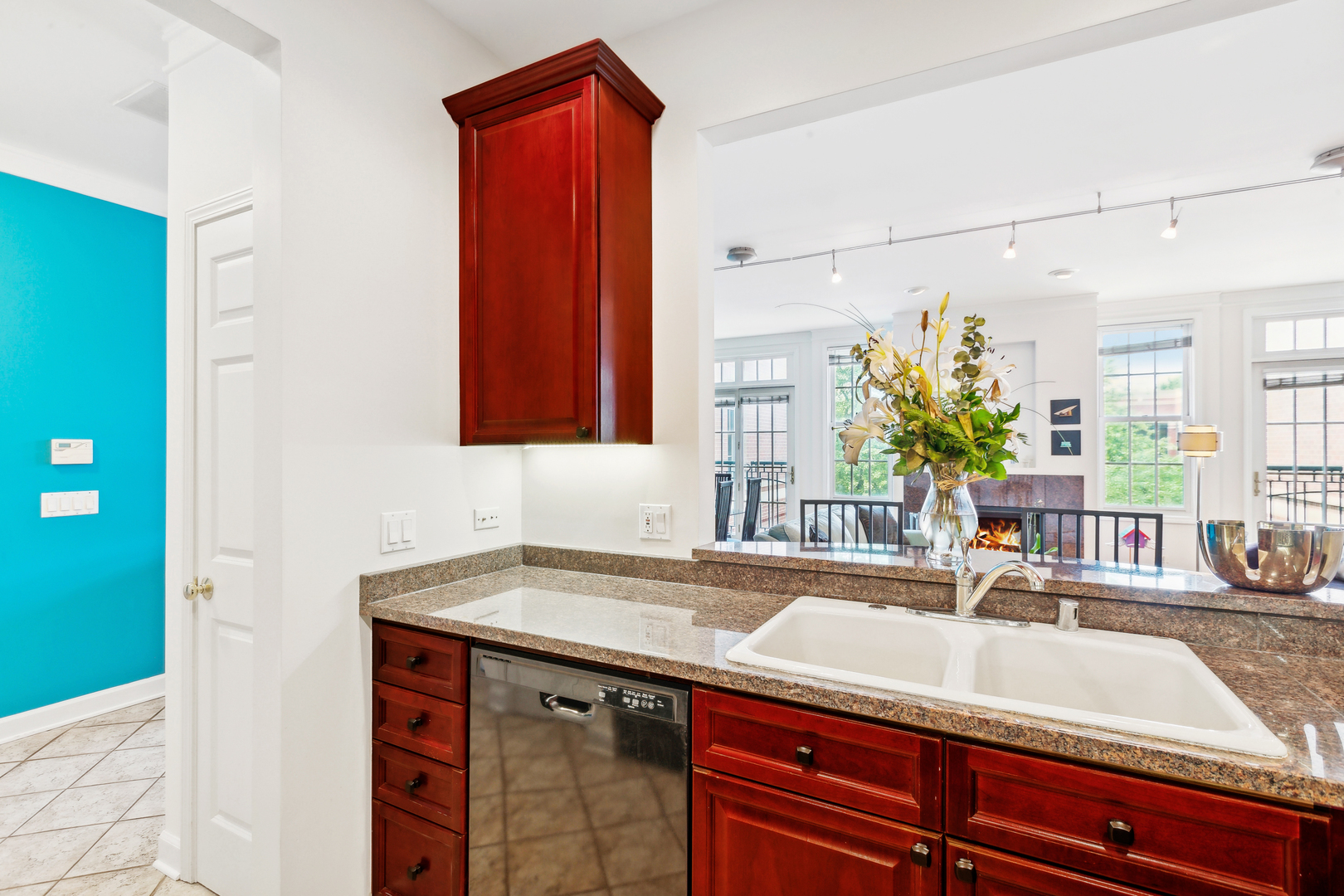 3845 N Ashland Avenue Unit: 4E