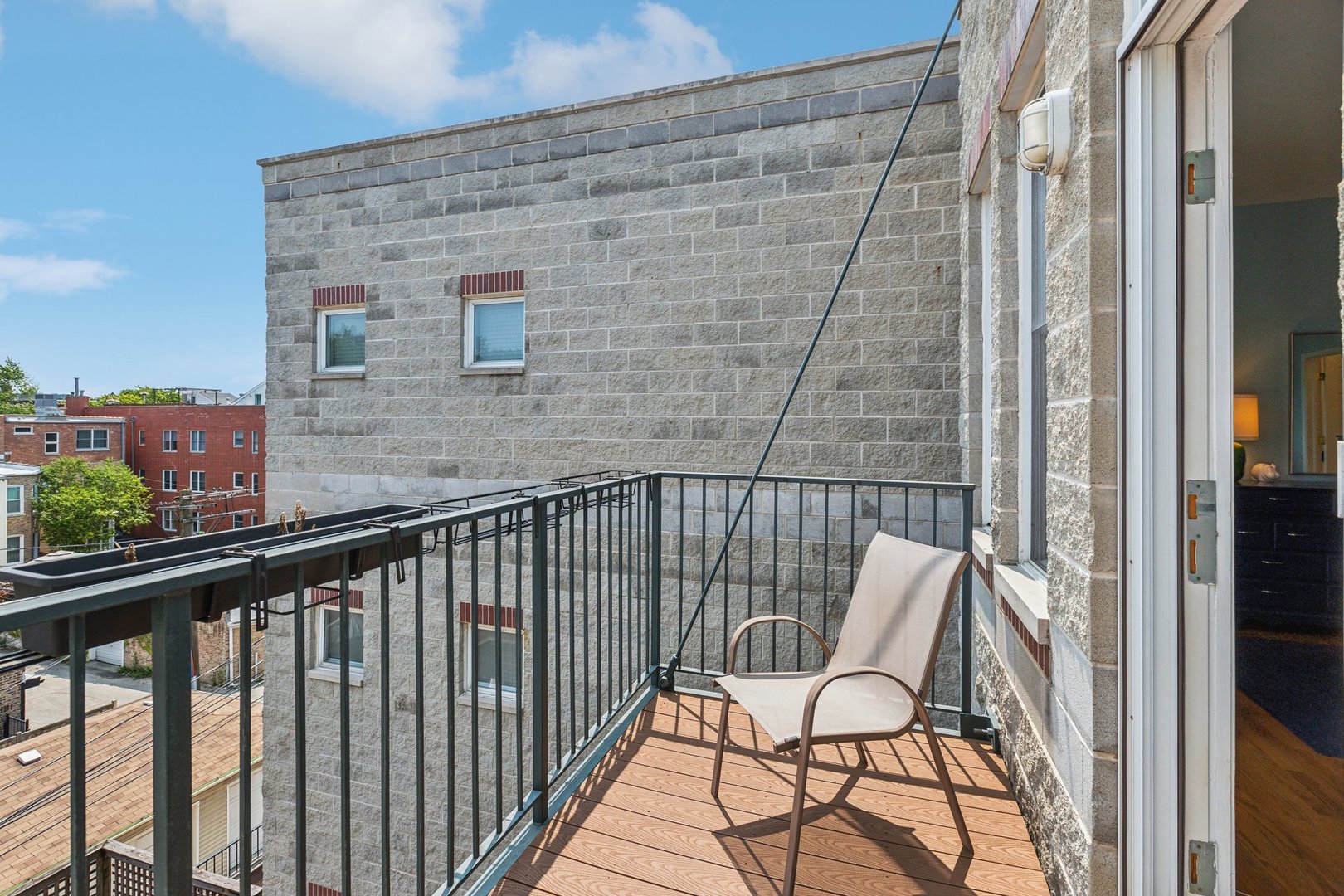 3845 N Ashland Avenue Unit: 4E