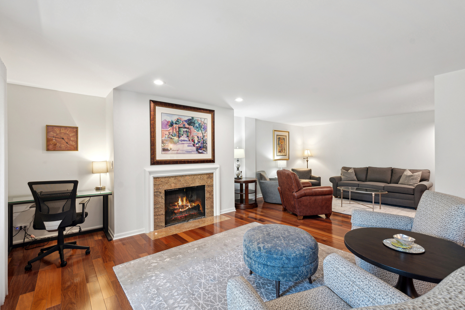 105 E Laurel Avenue Unit: 205