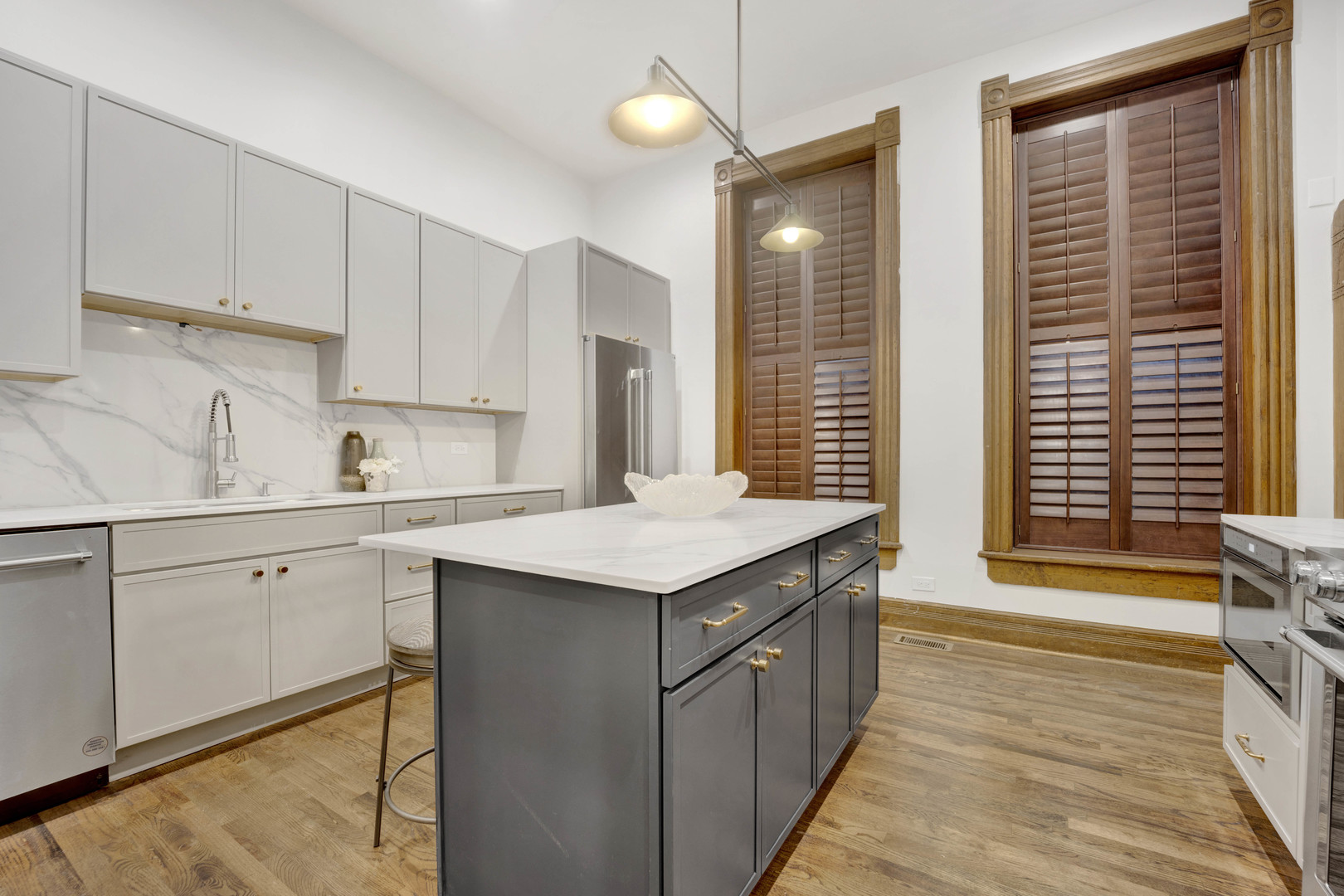 2019 N Sheffield Avenue Unit: 103