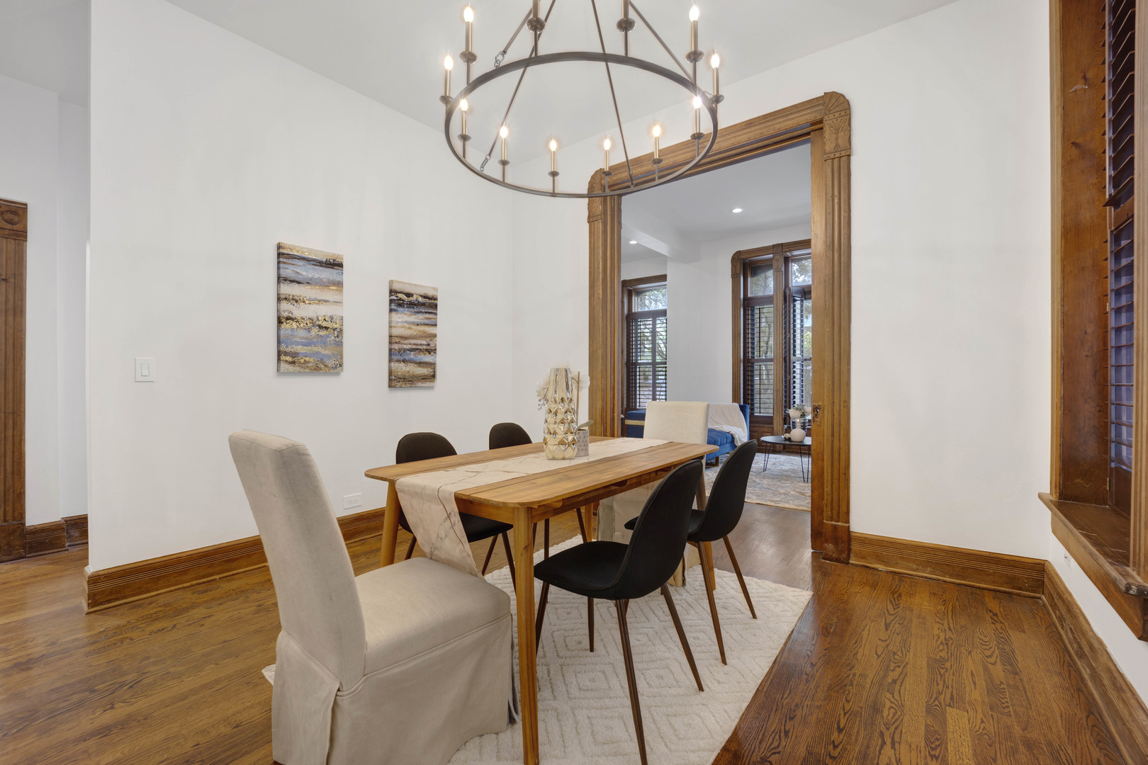 2019 N Sheffield Avenue Unit: 103