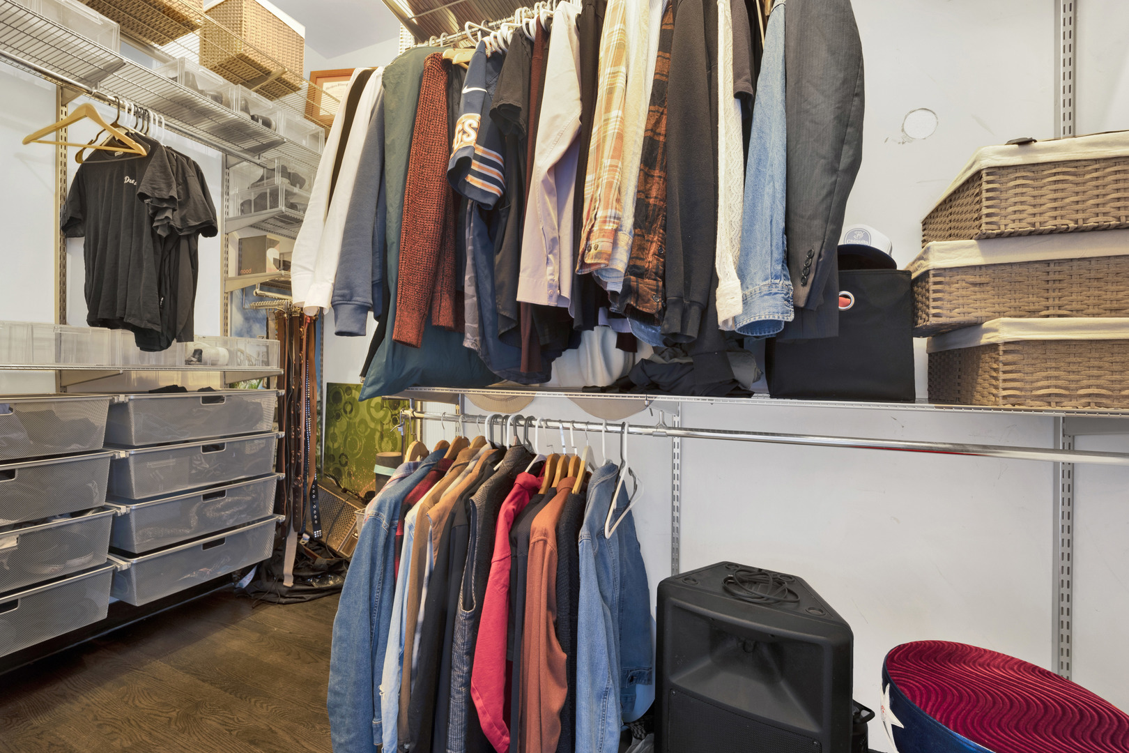 1725 W Division Street Unit: 201